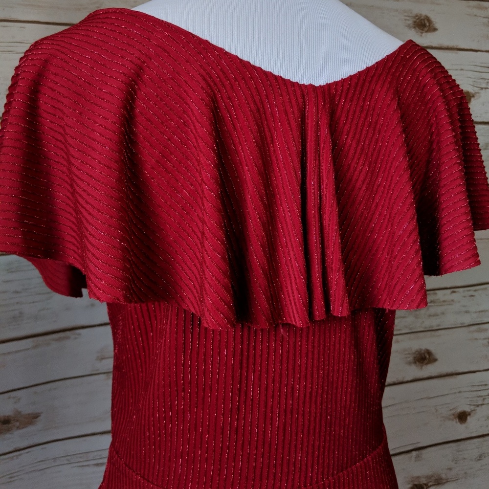 🍋5 FOR $25🍋 Adrianna Papell Red Ruffle Top_4